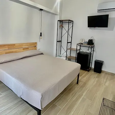 Porta D Ossuna Comfort Πανσιόν Παλέρμο